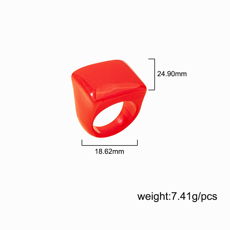 simple exaggerated red acrylic ringpicture1