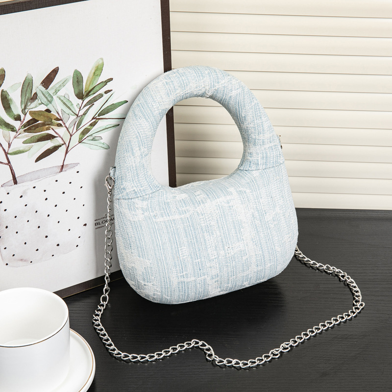 Women's Bag, Underarm Bag, Versatile Magnetic Buckle, Shoulder Bag, Crossbody Bag, Handbag, Retro Style Chain Bag, Simple and Fashionable Bucket Bag