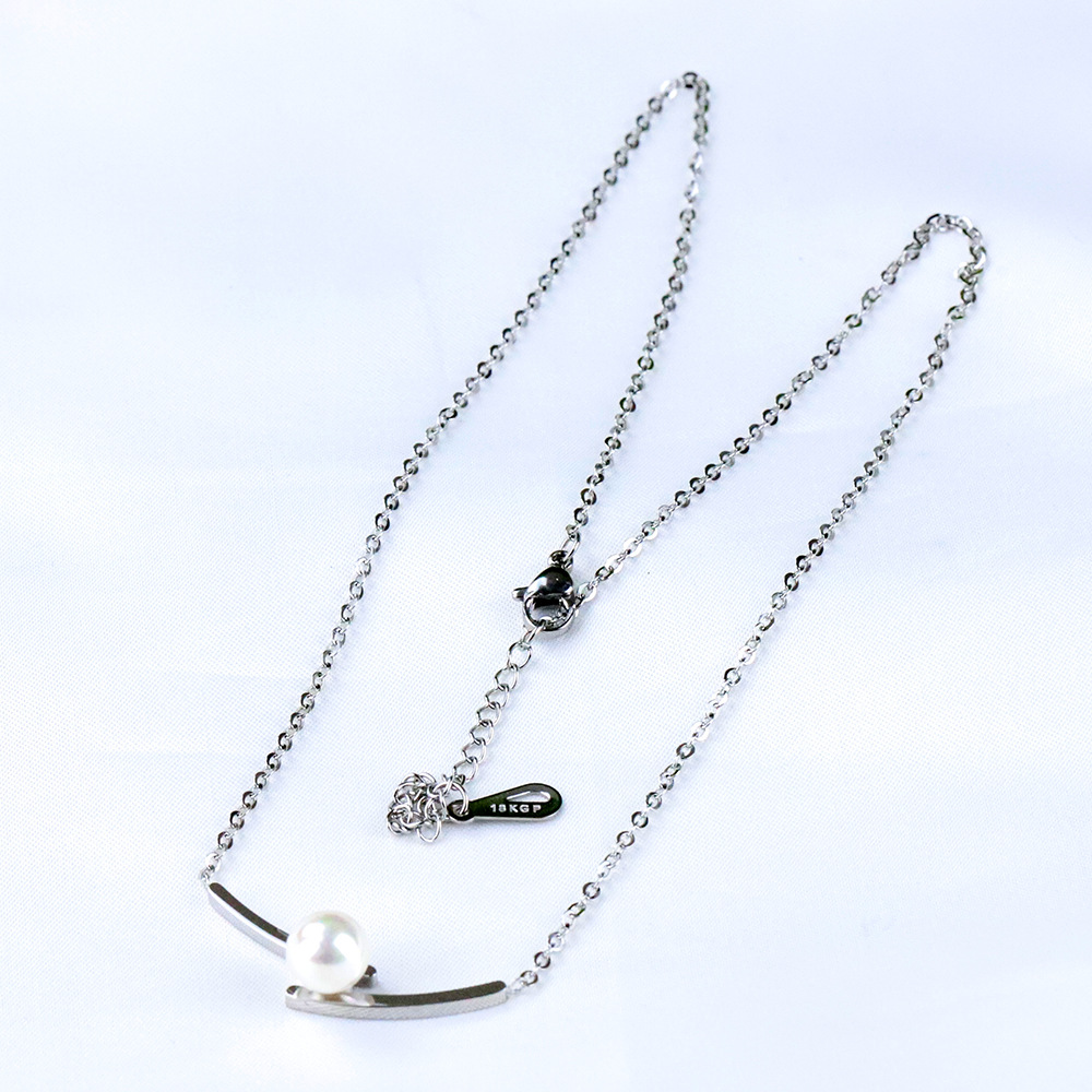Elegant Geometric Titanium Steel Plating Artificial Pearls Necklace display picture 7