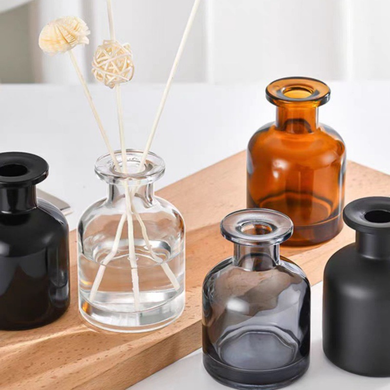 渐变香薰瓶摆件圆形卧室客厅摆放酒瓶空瓶玻璃无火藤条100ml哑黑