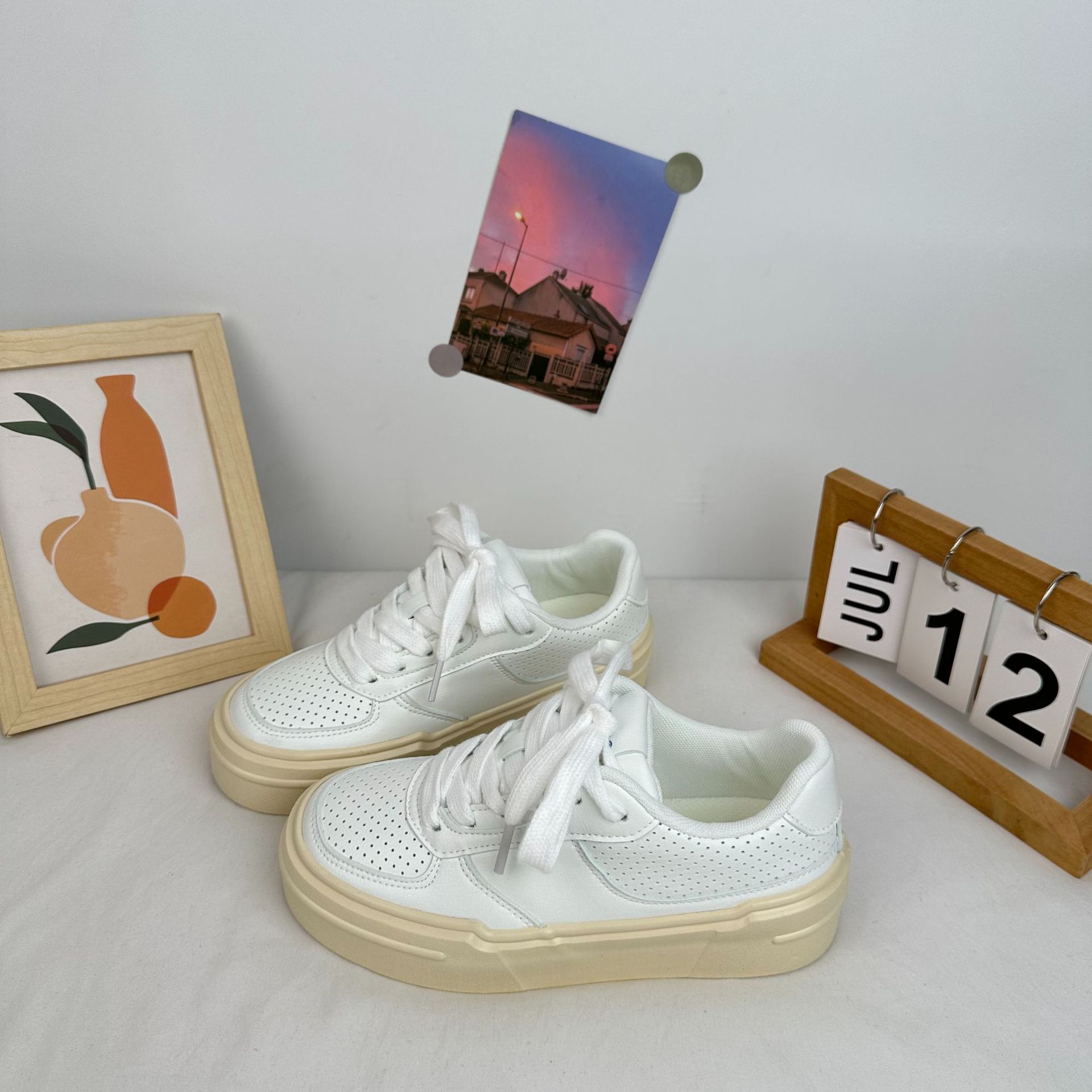 Yuanbo puerto frente a lazos zapatos de skate zapatos deportivos casuales coreanos versátiles zapatos de mujer 2024 nuevos zapatos blancos para mujeres