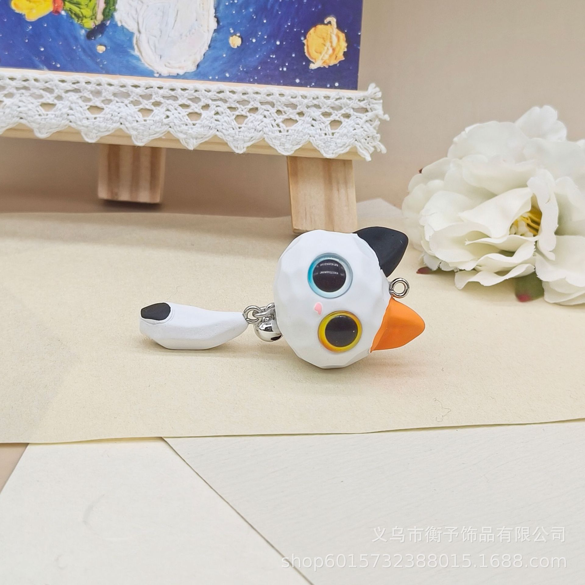 다른 눈을 가진 고양이 단일 인형