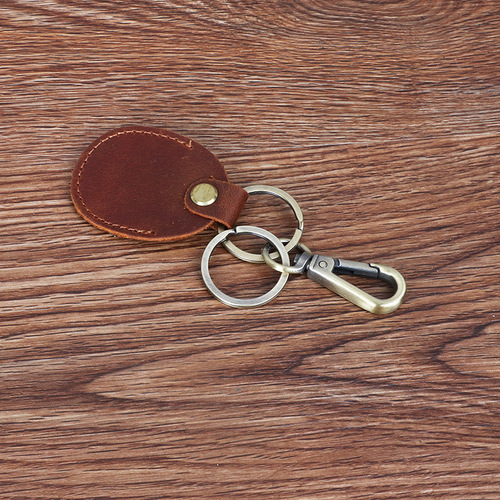 Manufacturer genuine leather crazy horse leather keychain elevator access control card holder creative gift hardware buckle wholesale leather goods