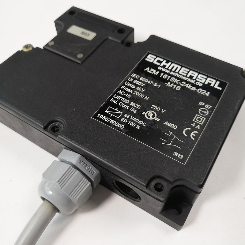 二手SCHMERSAL安全开关 AZM 161SK-24ka-024-M16
