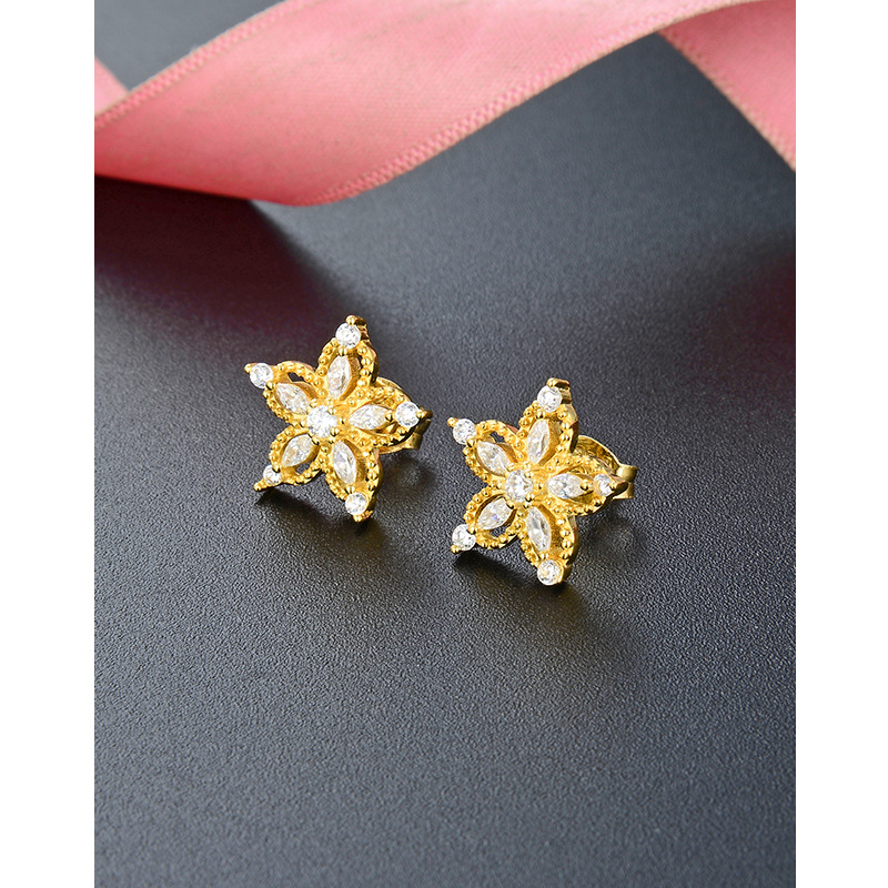 925 pendientes de flor de plata esterlina pendientes de temperamento simple nicho de alto grado hueco de cinco pétalos de flor pendientes de diamantes para mujeres