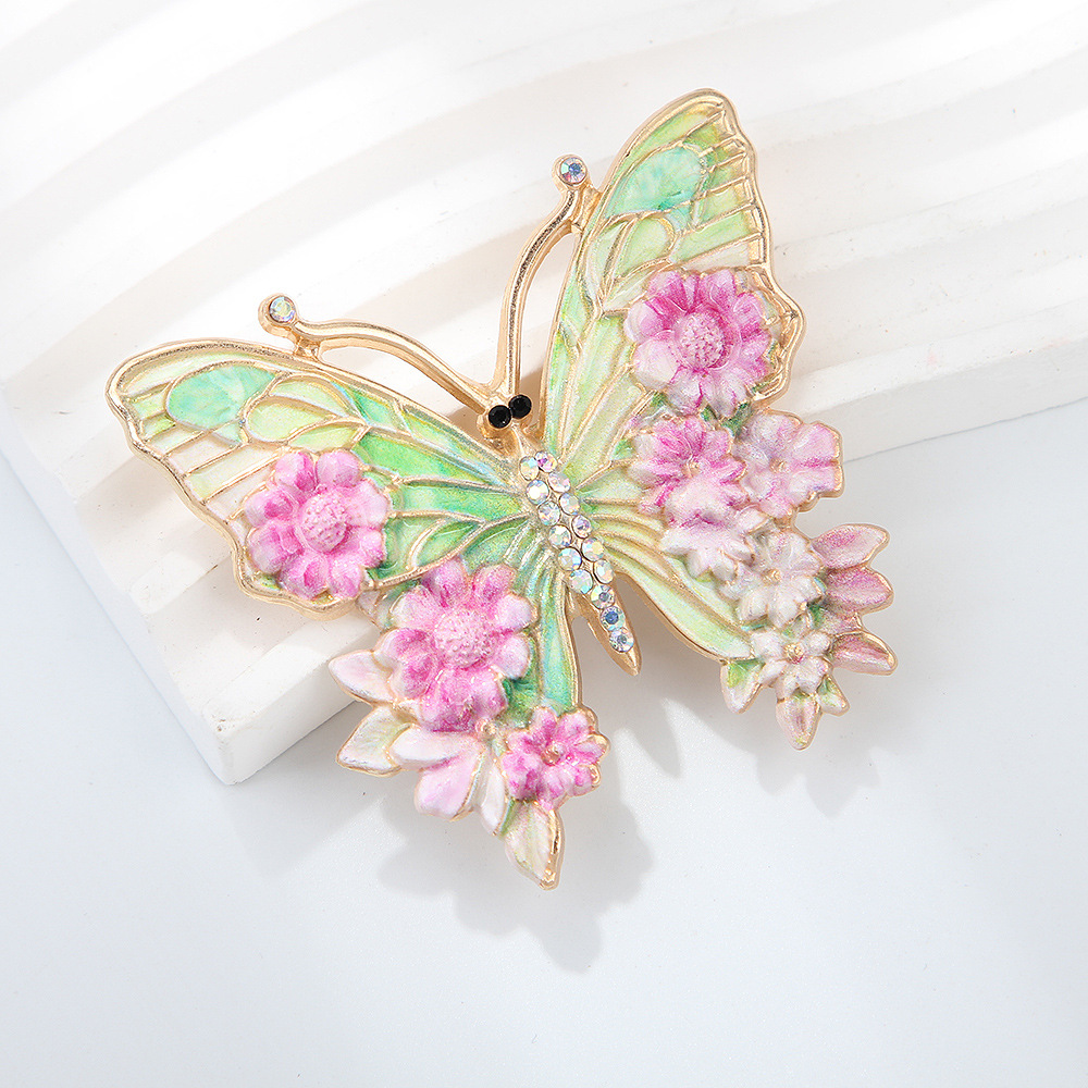 New enamel-painted butterfly brooch, elegant and luxurious, versatile and fashionable pin for women, eco-friendly alloy accessory