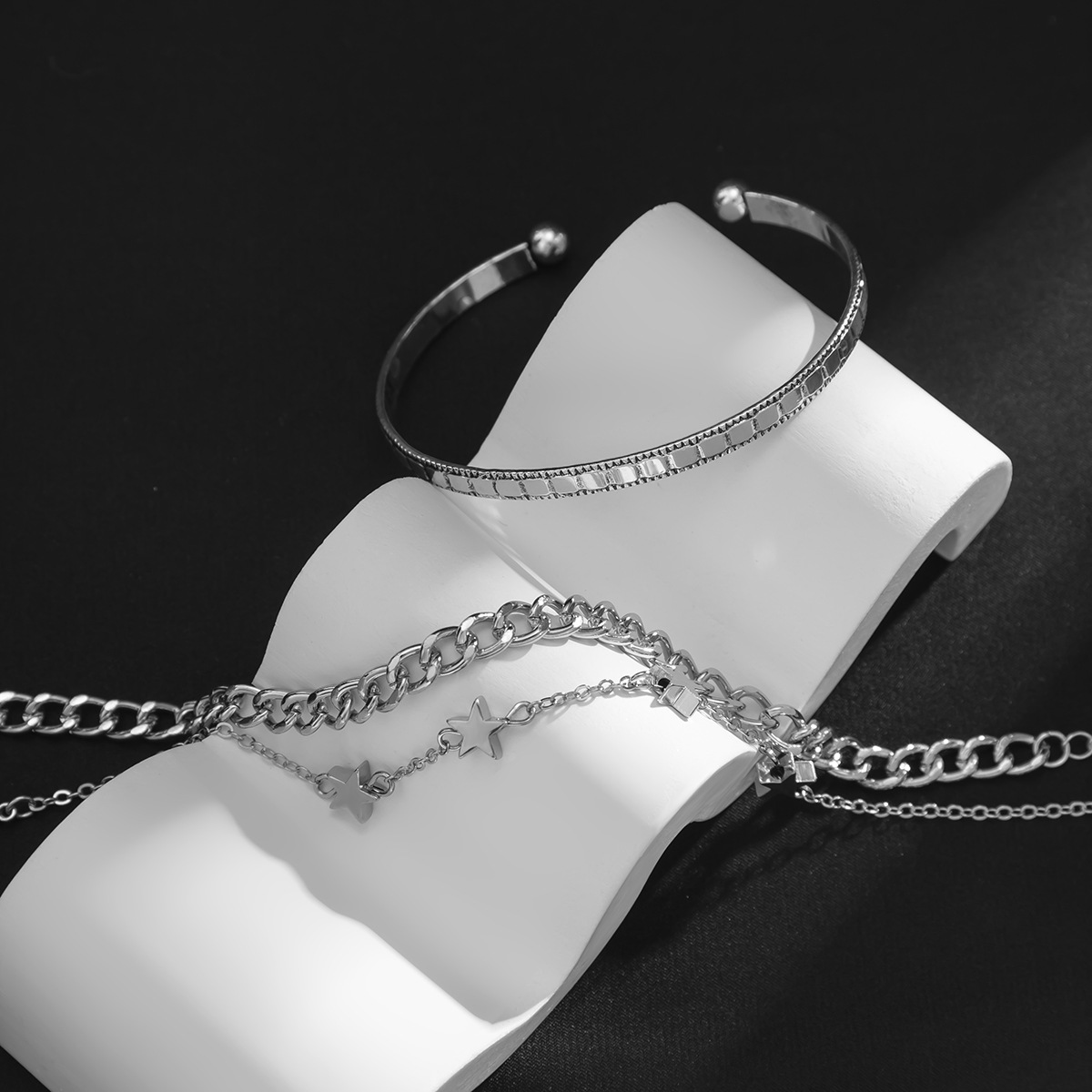 Fashion Geometric Star Alloy Plating Bracelets