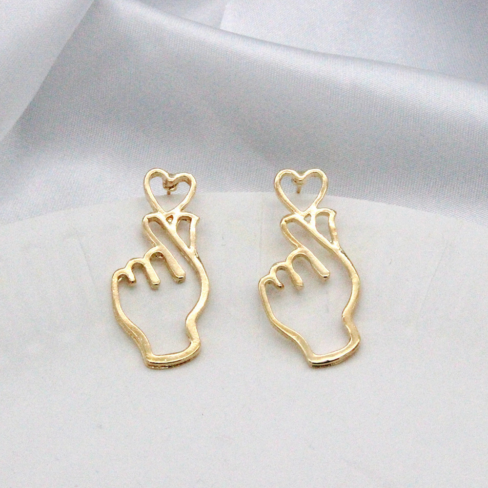 Simple personalized jewelry love Earring...