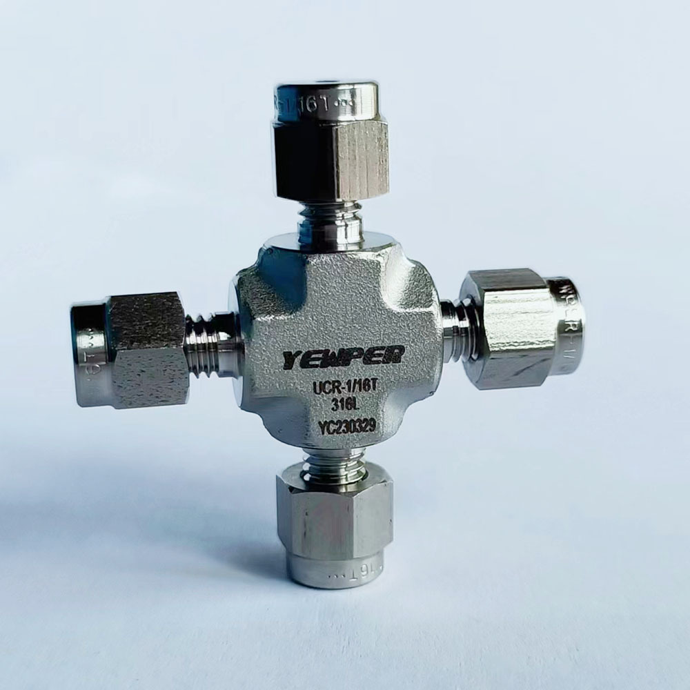 YEWPER-卡套四通接头 UCR-005  1/16"卡套  316L材质 替代进口