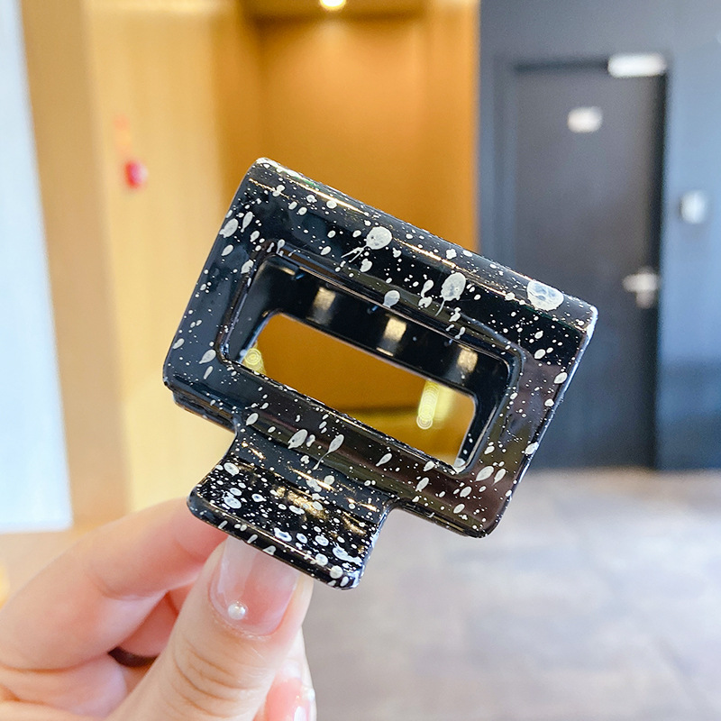 Pinza para el cabello en la parte posterior de la cabeza negra Clip de tiburón grande para mujer 2025 nuevo clip de agarre de sensación de alta calidad para el cabello, accesorio para el cabello, clip para la cabeza