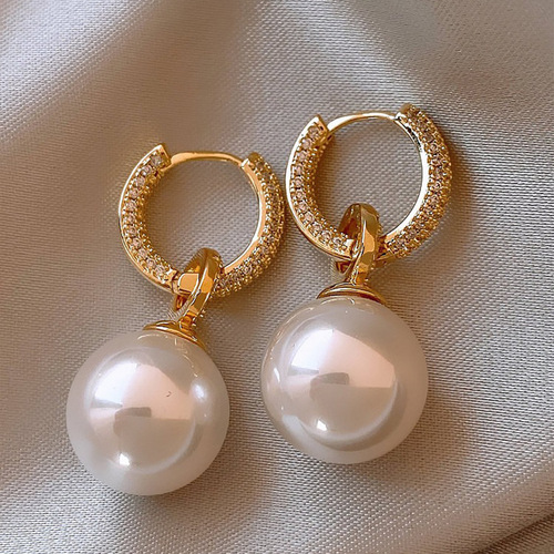 Copper Micro-Set Zirconia Round Large Pearl Earrings for Women, Fashionable and Elegant, Zirconia Micro-Set Ear Drops, Unique and Trendy