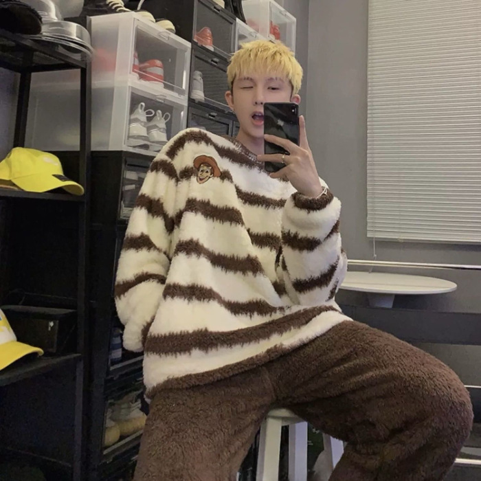 Hombres otoño invierno coral veludo pijama juvenil cuello redondo dibujos animados ocio deporte grueso abrigo conjunto de ropa para el hogar