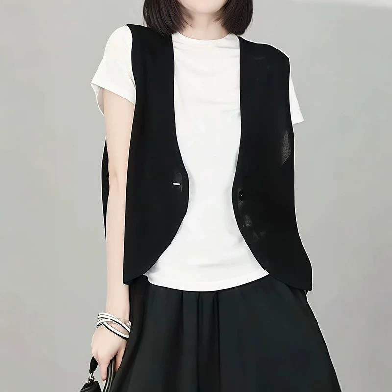 Summer Stylish Outerwear Layered Sleeveless Beautiful Vest Jacket for Women, Fashionable Slimming Loose Versatile Hollow-Out Lightweight Top
