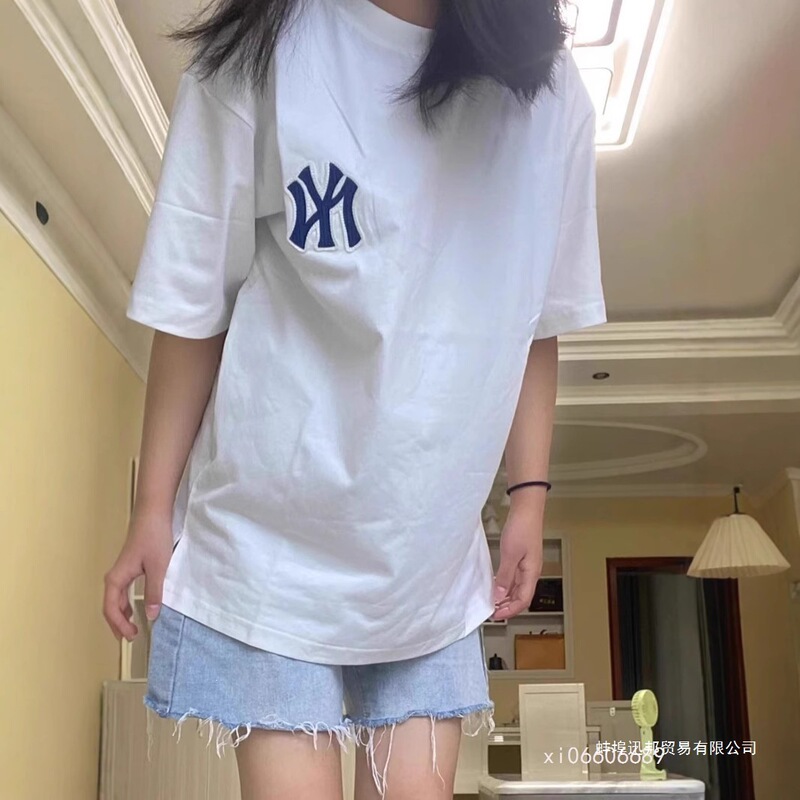 Mlb Embroidered Large Logo Short-Sleeve Casual Loose-Fitting Couple's T-Shirt with Side Slits, Fashionable and Trendy, Summer 2025 Collection Mlb Embroidered Large Logo Short-Sleeve Casual Loose-Fitting Couple's T-Shirt with Side Slits, Fashionable and Trendy, Summer 2025 Collection