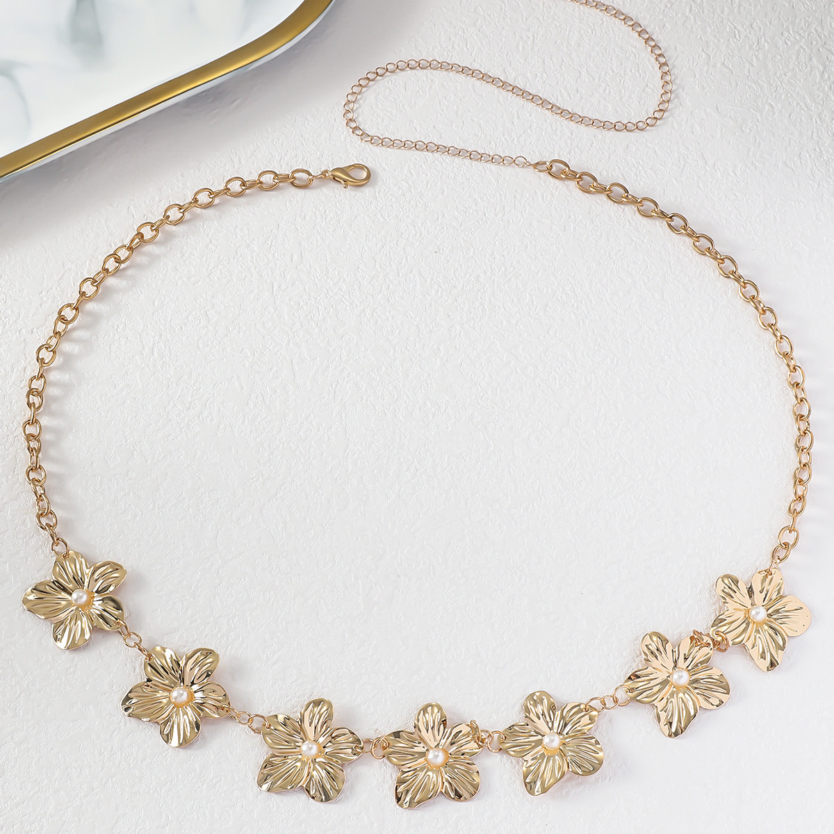 Lady Floral Metal Women's Chain Belts display picture 3