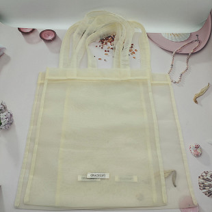 Manufacturer Customized Lock Dense Edge Organza Vest Handbag Souvenir Gauze Bag Cosmetics Transparent Wrist Bag