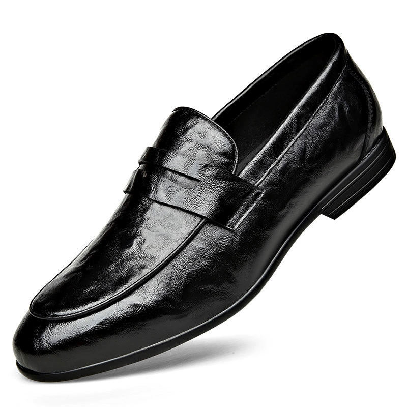 Дышащие мужские ботинки весна-лето, обувь Slip-on для мужчин, новые модели 2025 года, мягкая поверхность, мягкая подошва, универсальная повседневная обувь из бобового кожи для мужчин