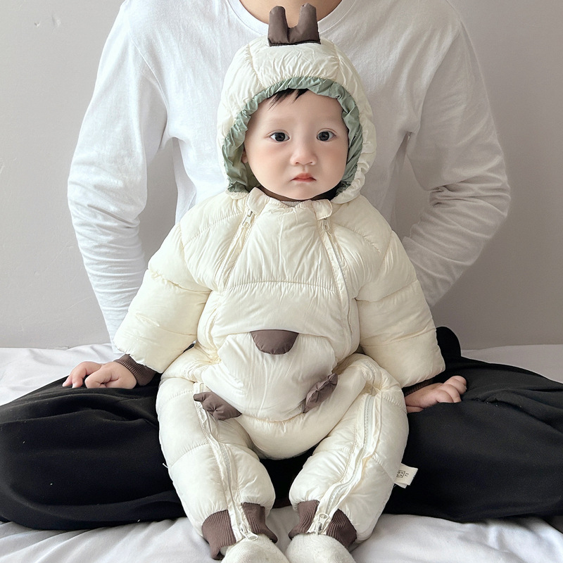 Ropa de invierno para bebés de un mes pequeño, ropa de invierno para bebés con algodón engrosado, ropa de camiseta para bebés lindos y cálidos, ropa de trepa