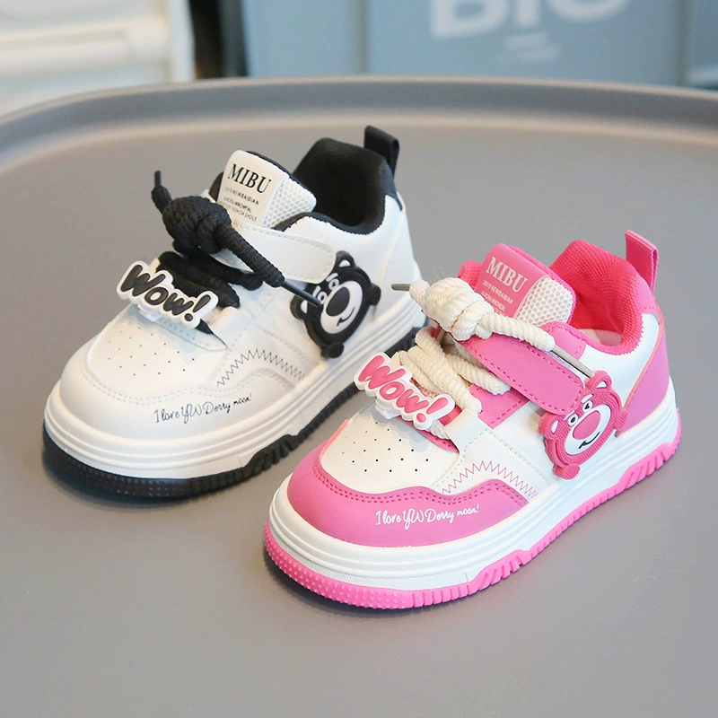 Детская спортивная обувь весна-осень 2025, белые кроссовки для девочек с мультяшным принтом, легкие повседневные кеды для мальчиков, мягкая подошва для малышей