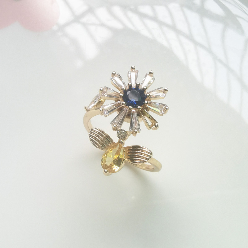 Elegant Dame Einfacher Stil Blume Kupfer Zirkon Offener Ring In Masse display picture 4