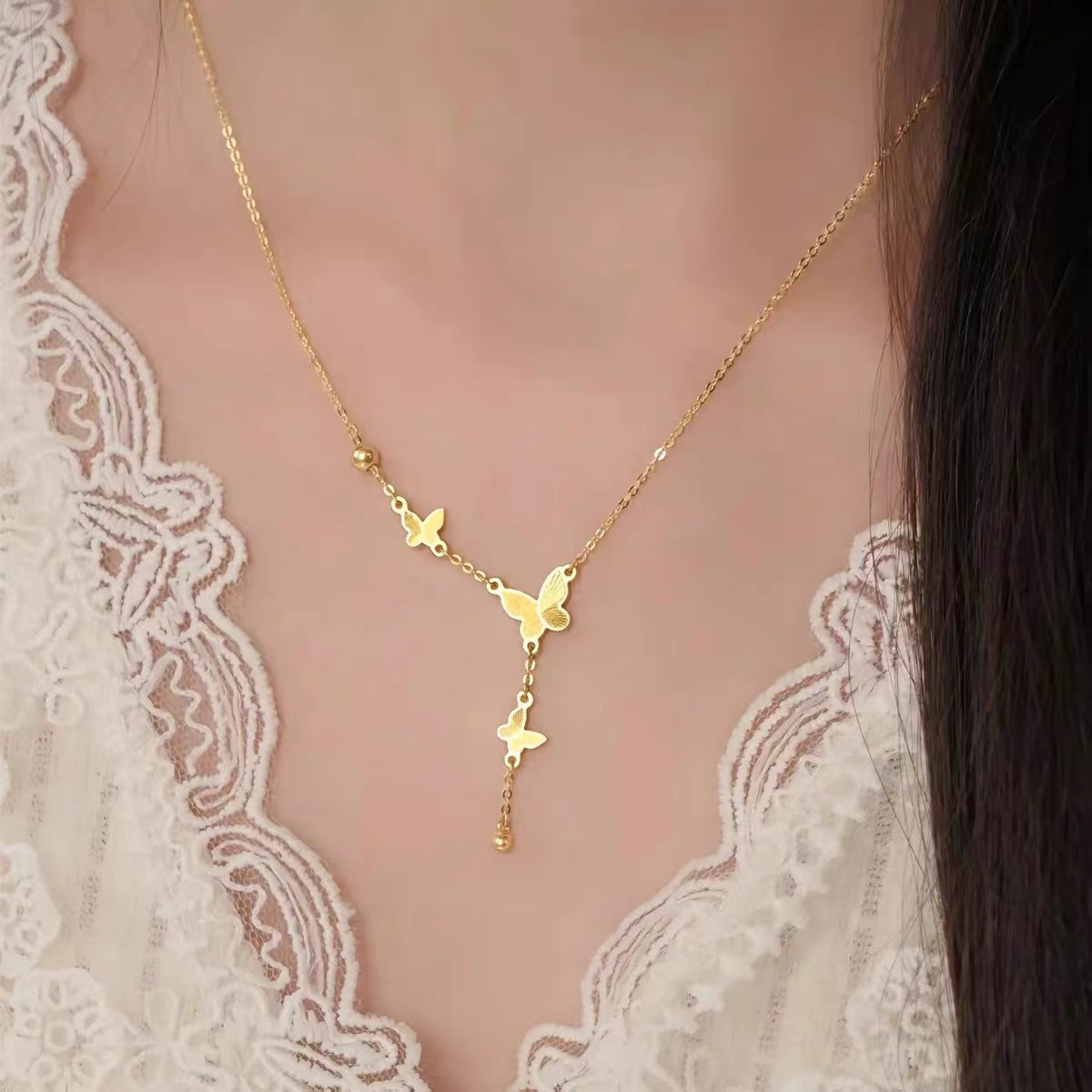 Real Gold Plated Plating Material Pendant Necklace Classification Titanium Steel 18K Gold Plated Simple Style Butterfly Pendant Necklace