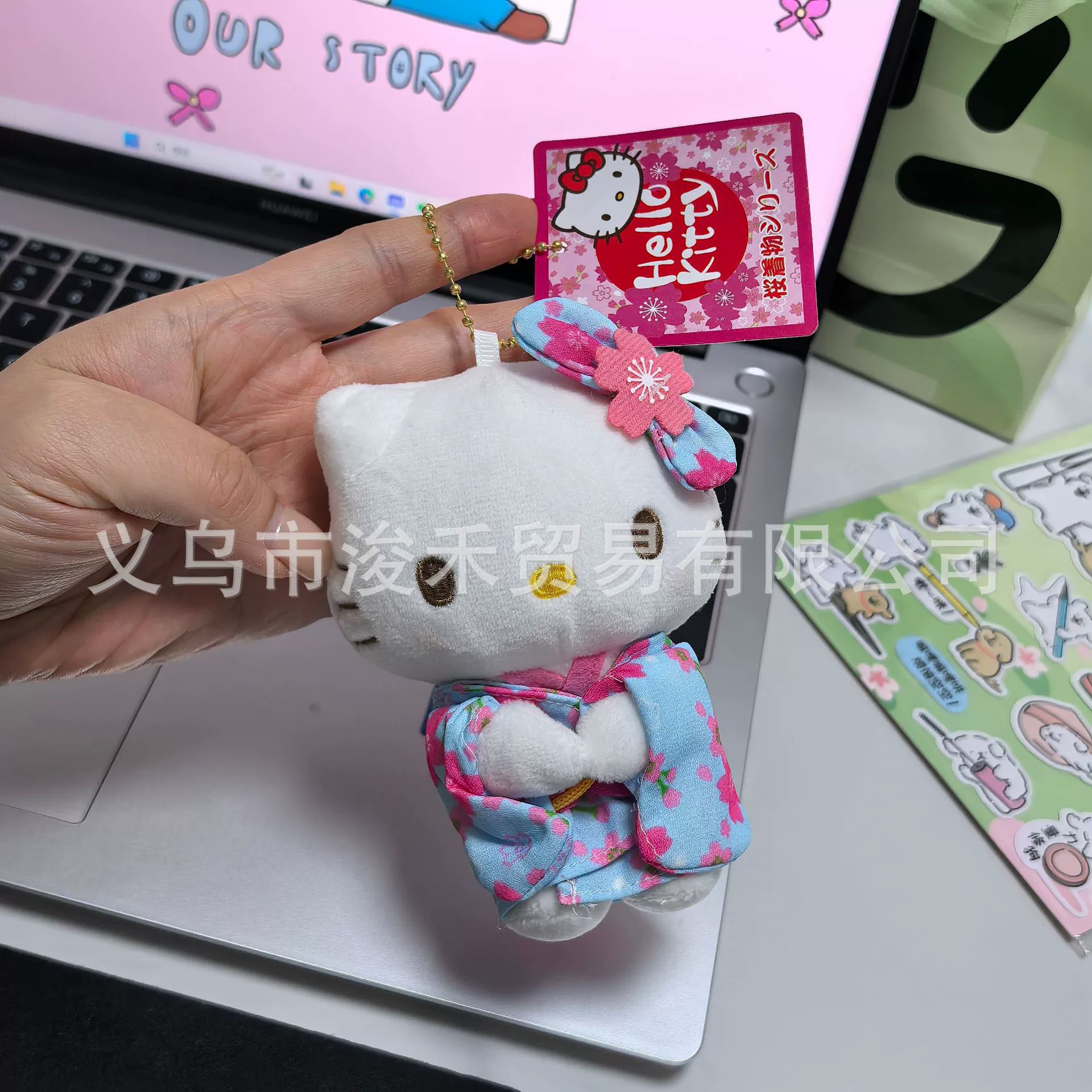 Плюшевый брелок-подвеска Hello Kitty, милый кукольный брелок для сумки, 11 см, легкий и прочный