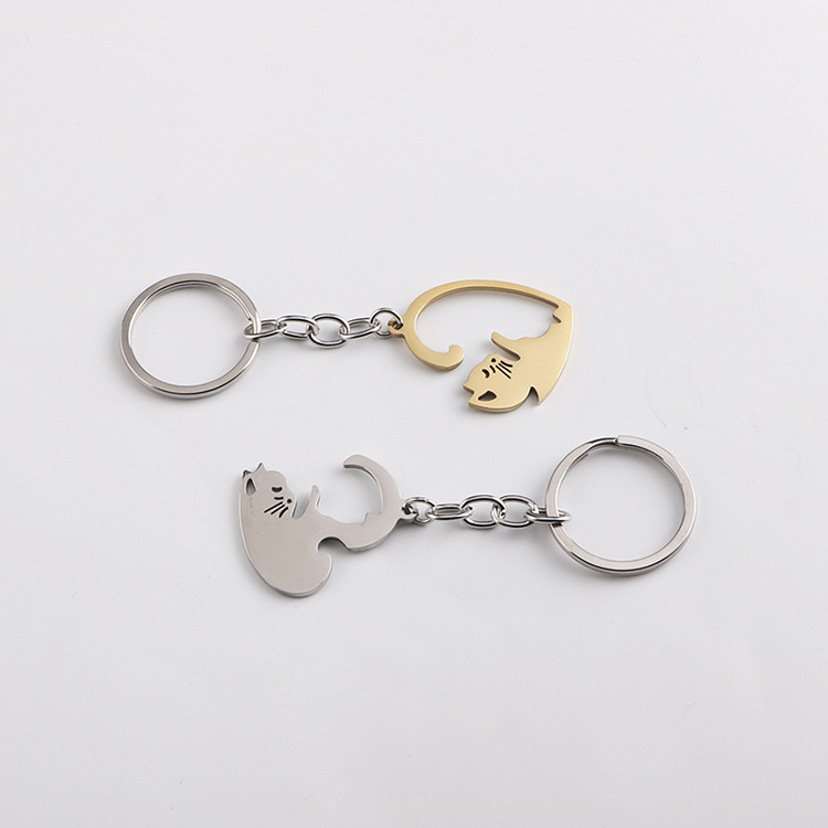 Cute Cat Metal Couple Bag Pendant Keychain display picture 4