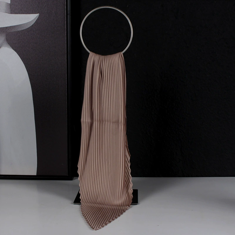 Decorations, glasses, hand loop bag, watch, dressing table, light luxury style