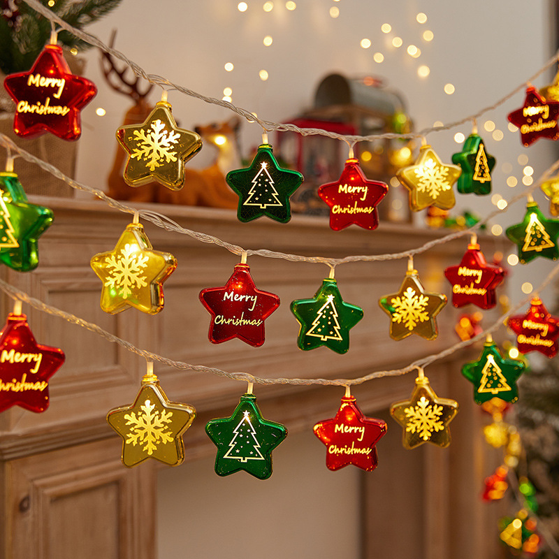 árbol de Navidad con estrellas doradas en Navidad