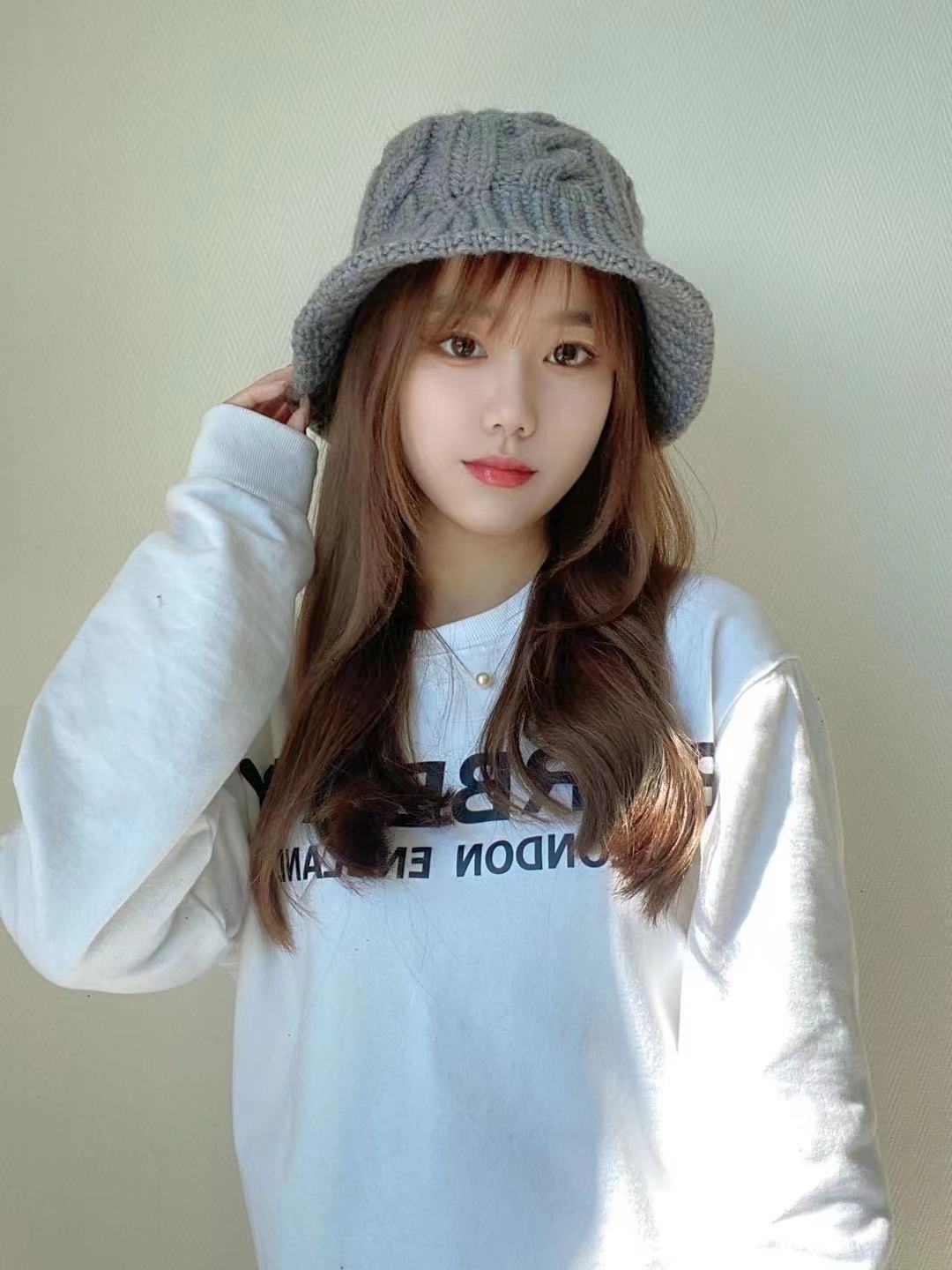 麻花渔夫帽模特图