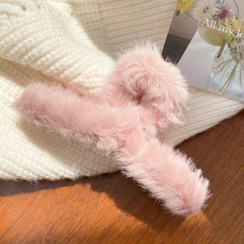 Plush solid color large grab clip