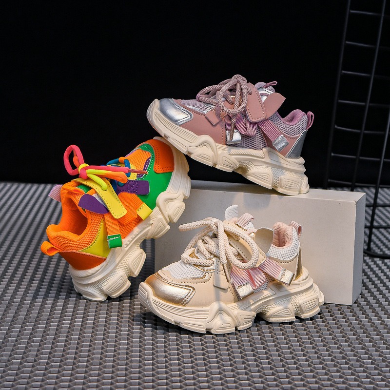 2026 primavera niñas zapatos de moda zapatos de running transpirables zapatos deportivos de suela suave ecológicos para niños explotadores transfronterizos