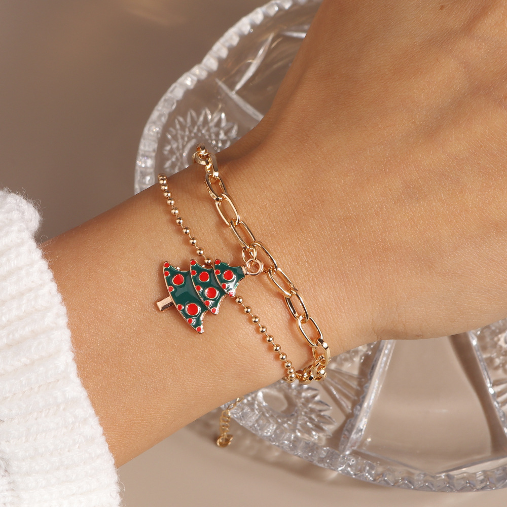 11g Weight Alloy Pendant Material Bracelets Classification Alloy Chain Material 1 Piece Quantity Holiday, Party Occasion Alloy Material Christmas Festival Christmas Tree, Santa Claus Pattern Women's Gender Enamel Design Cute, Simple Style Style Cute Simple Style Christmas Tree Santa Claus Alloy Chain & Link Bracelets Christmas Wholesale 23