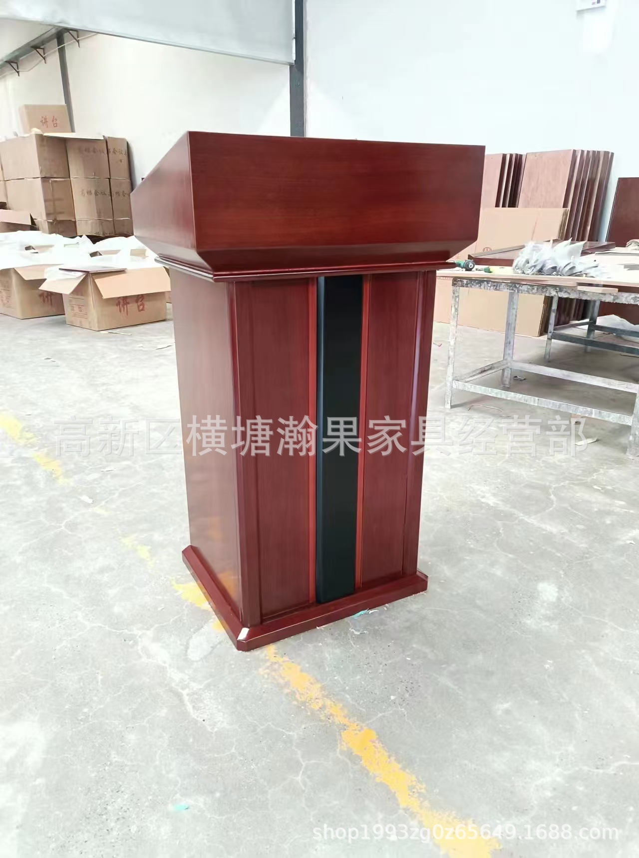 Podium type D