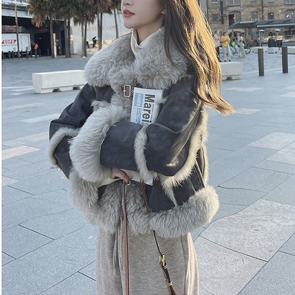 Lamb Wool Outwear Women's Winter 2025 New Fur All-In-One Motorcycle Jacket Small Thickeneded Cashmere Top
