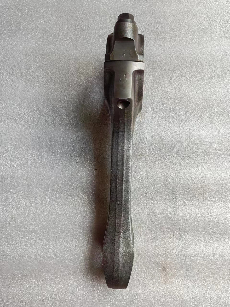 供应 3133710 F071 连杆 适用于 铂金斯 PERKINS
