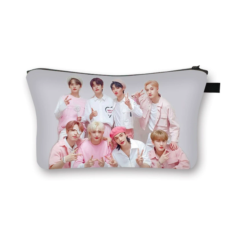 Сумка косметичка SKZOO STRAYKIDS для студентов и детей, косметики, мешок для хранения, для девочек, витринная вентиляция