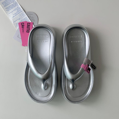 【】Korean tawto person flat sandals for women, summer outerwear, thick soles, beach vacation, low-classic casual sandals