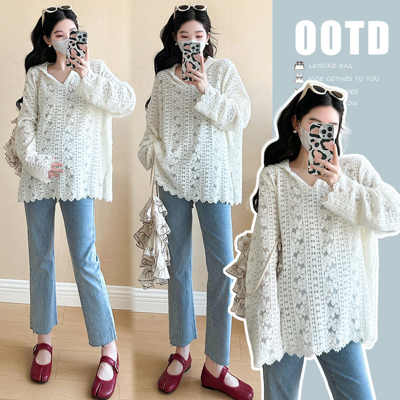 Pregnant Women's Dress Spring New Hooded Lace Stitching Pregnant Women's Base Shirt Top Pregnant Women's Western Style Long Sleeve Knitted Shirt