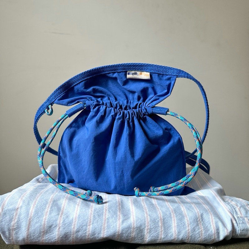 Thai Niche Brand Drawstring Shoulder Crossbody Bag Personalized Mini Mobile Phone Bag Outing Small Bag Storage Bag
