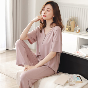 �ļ�����˯��ŮʿĪ�����޶����Lѝ�������b���e���ɴ��ļҾӷ�