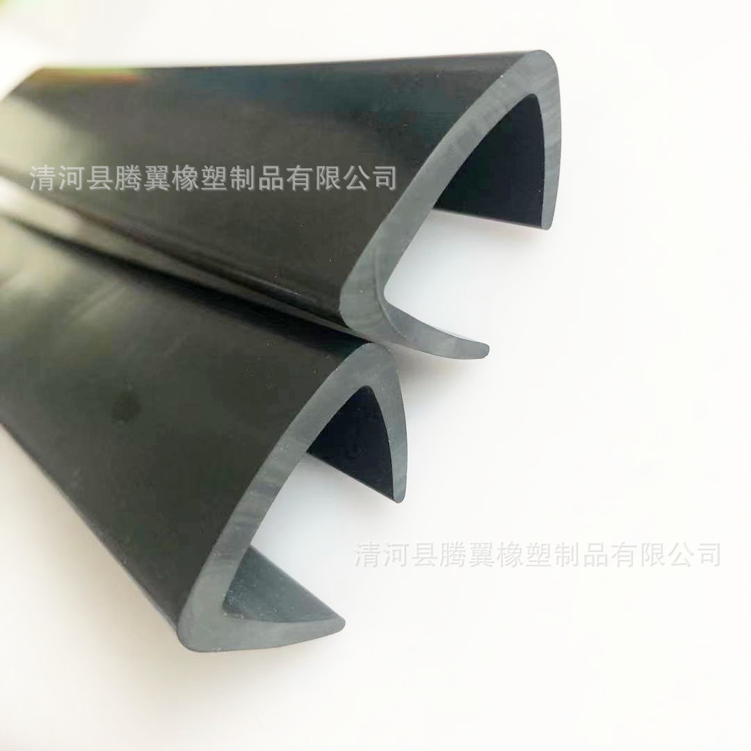 厂家供应 U型护角条 墙角台阶防护条防撞条U型套管