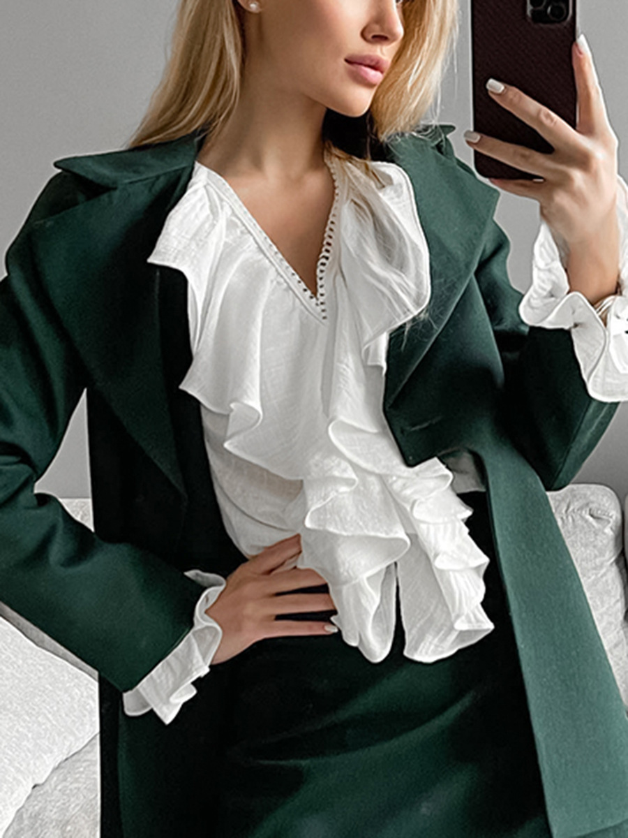 Camisa de mujer con cuello en V y bordes de loto, interior de algodón puro, diseño de otoño 2024