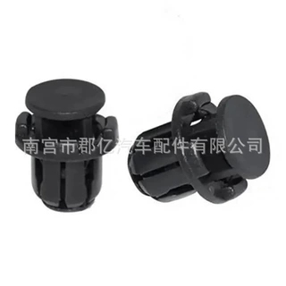 0940915302适用于铃木SX4 Swift Liana Alivio汽车侧裙夹固定卡扣
