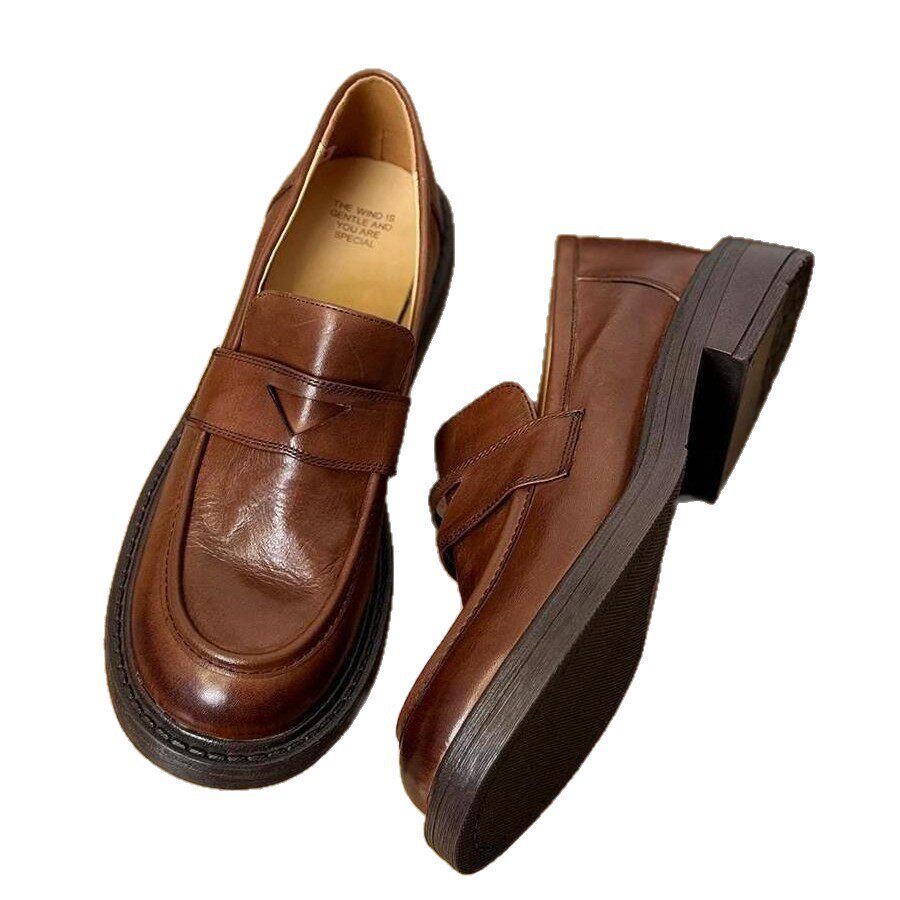 Giày lười nữ da thật Anh, mũi tròn, gót thấp 3–5 cm, đế bằng — màu đen