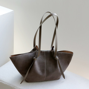 Niche Design Retro Frosted Cowhide Tote Bag Casual Large-Capacity Genuine Leather Wing Bag Commuter Shoulder Armpit Bag