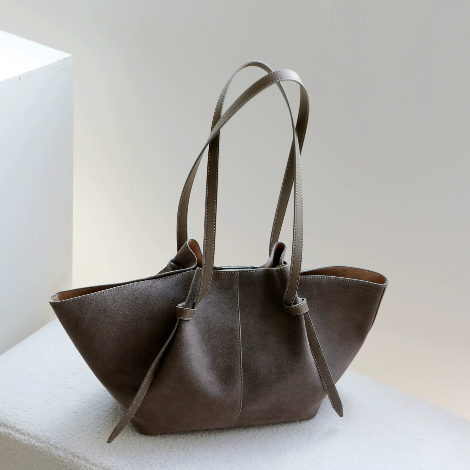 Стильная ретро-сумка-тоут из матовой кожи, повседневная вместительная сумка из натуральной кожи, сумка через плечо для поездок на работу.