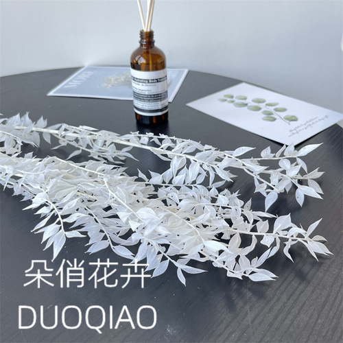 Dry Lucky Leaf Wholesale Manufacturer in Kunming, Everlasting Flower Bouquets for Home Decoration, Matching Flowers