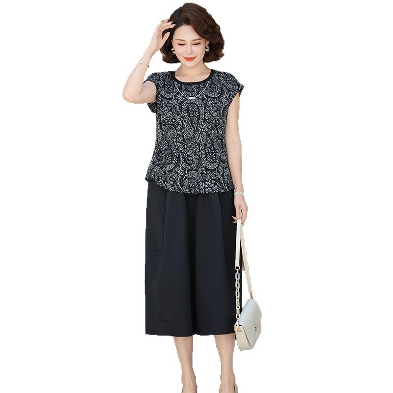 妈妈夏装2025新款时尚洋气中老年夏季短袖t恤女端庄大气上衣套装|undefined