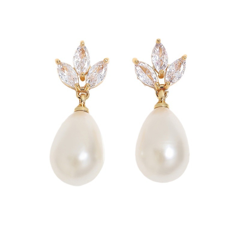 Cubic Zirconia And Pearl Stud Earrings, Versatile Daily Jewellery_voghion.com